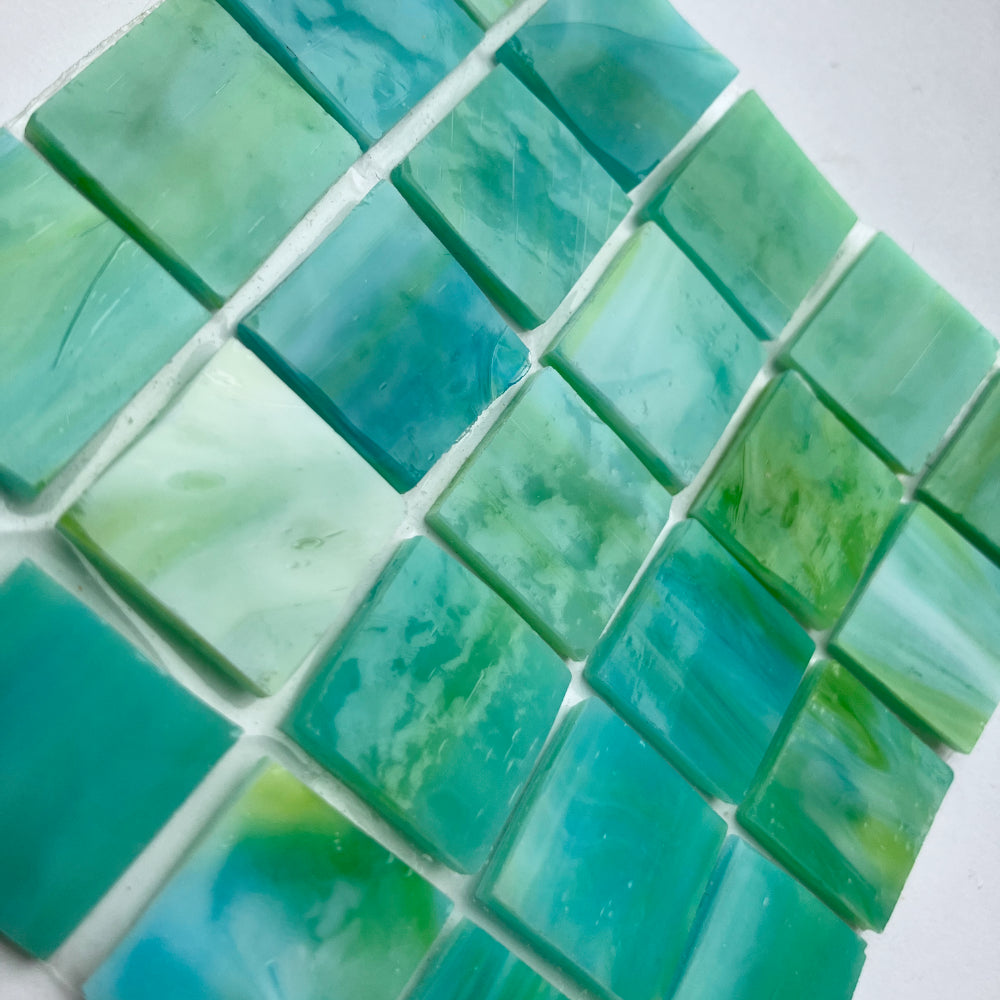 Mosaico de Vidrio Tiffany Glacier 20mm  Pez Loro