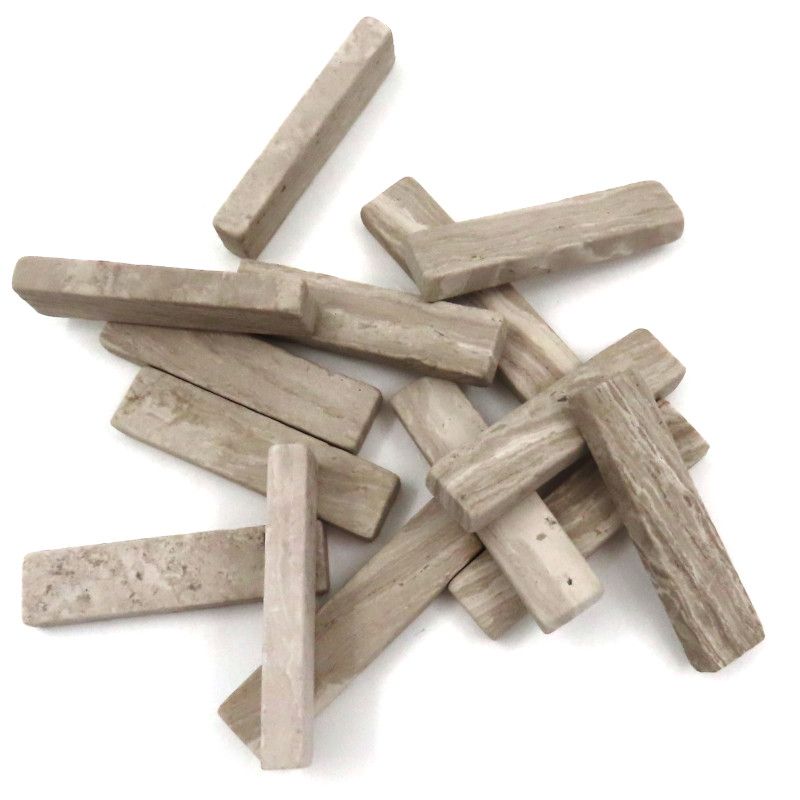 Baguettes en marbre à veinage bois blanc